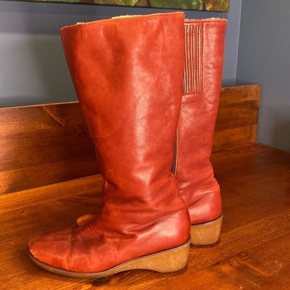 Eddie Bauer Vintage leather shearling winter tall boots wedge heel Sz 9 Rust - Picture 3 of 17